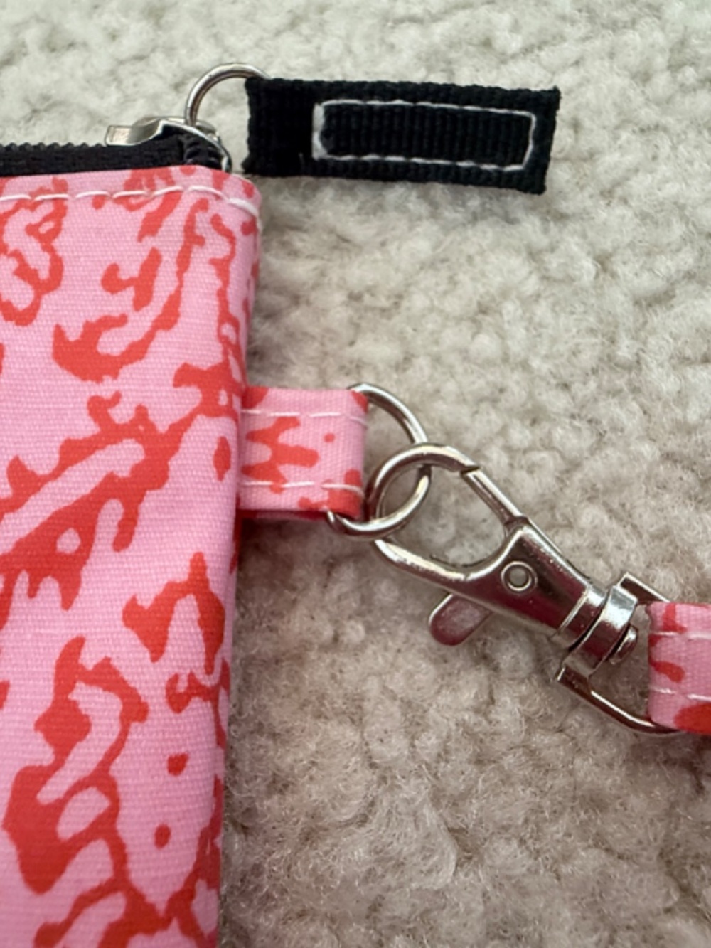 SCOUT Kate Wristlet - Picture 6 of 10